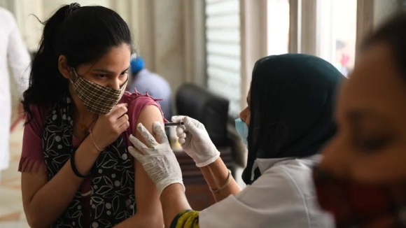 1 Nghich Ly Chuyen An Do Gap Kho Trong Xuat Khau Vaccine Covid 19