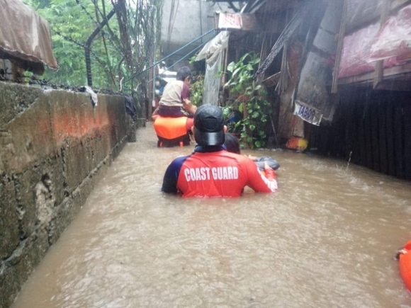 3 Bao Rai Da Suy Yeu Sau Khi Do Bo Vao Philippines