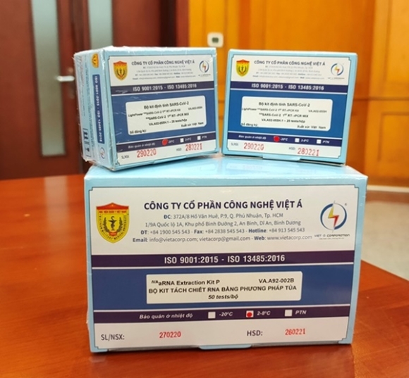 2 Chan Dung Tong Giam Doc Viet A Bi Bat Vi Thoi Gia Kit Test Covid 19 Thu Gan 4000 Ty