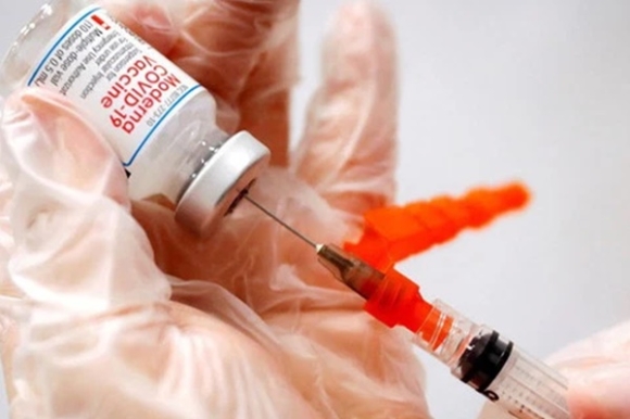 1 Tre 7 Thang Tuoi O Han Quoc Bi Tiem Nham Vaccine Covid 19 Danh Cho Nguoi Lon