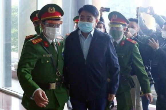 1 Ong Nguyen Duc Chung Khang Cao Keu Oan