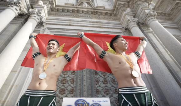 4 Quoc Co   Quoc Nghiep Pha Ky Luc The Gioi Cua Chinh Minh Nhu The Nao
