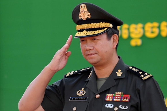 1 Dang Cam Quyen Campuchia Ung Ho Con Trai Ong Hun Sen Ke Nhiem Cha