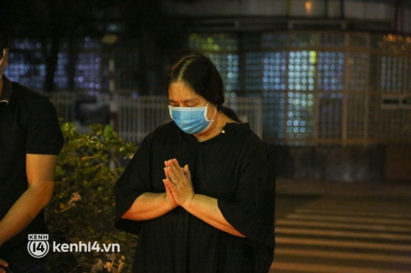 10 Nghen Long Le Tuong Niem Be Gai 8 Tuoi Nghi Bi Di Ghe Bao Hanh