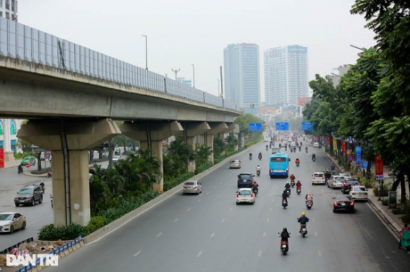 13 Nguoi Dan Do Xo Ve Que Nghi Tet Cua Ngo Ha Noi Un Tac Keo Dai Nhieu Cay So