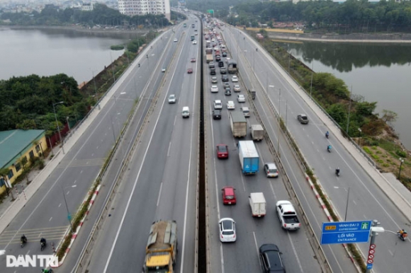 8 Nguoi Dan Do Xo Ve Que Nghi Tet Cua Ngo Ha Noi Un Tac Keo Dai Nhieu Cay So