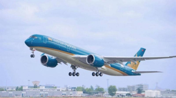 1 May Bay Cua Vietnam Airlines Bi Doa Ban Da Ha Canh An Toan Tai San Bay Noi Bai