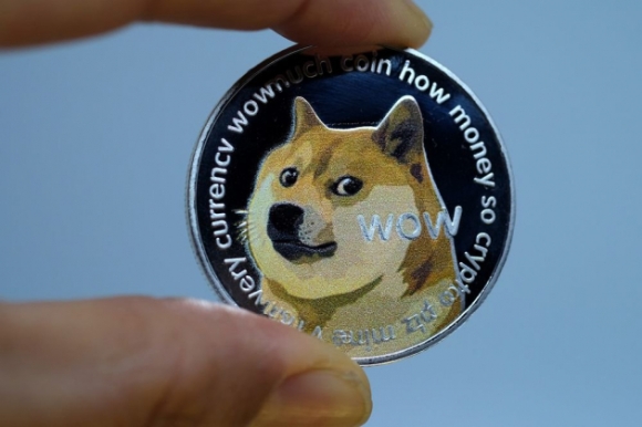 1 Gia Dogecoin Tang Vot Bitcoin Van Chua The Phuc Hoi