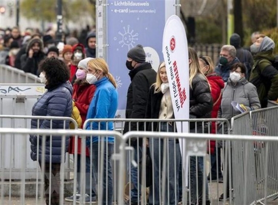 1 Nguoi Tung Mac Covid 19 Va Tiem Du 2 Lieu Vaccine Duoc Bao Ve Len Den Hon 90