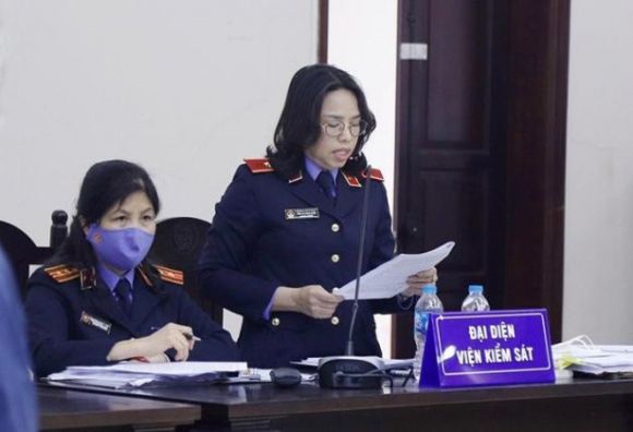 1 Dai Dien Vien Kiem Sat De Nghi Muc An Voi Cuu Giam Doc Benh Vien Bach Mai Va Dong Pham