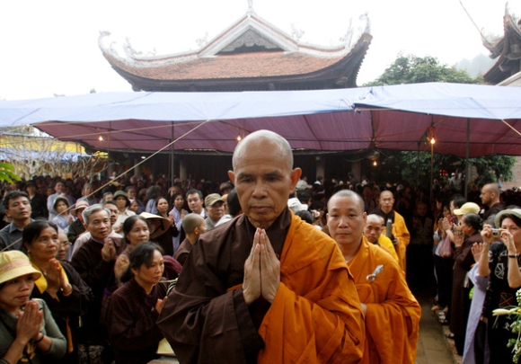 1 Bo Ngoai Giao Chia Buon Khi Thien Su Thich Nhat Hanh Vien Tich