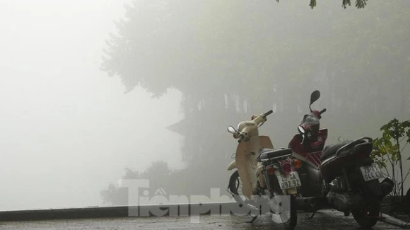 4 Ngo Ngang Hinh Anh Ha Noi Suong Giang Khap Loi Nhu Sa Pa