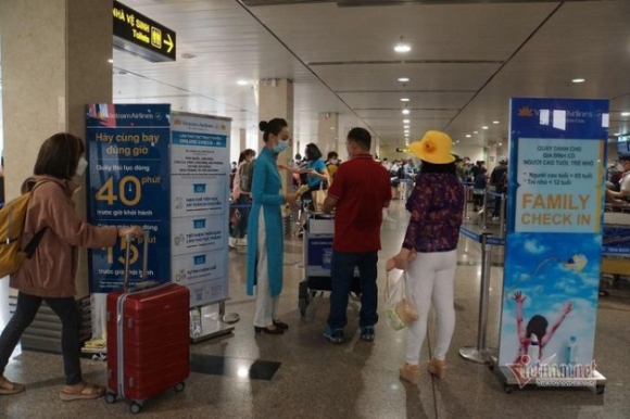 2 San Bay Tan Son Nhat Khuyen Cao Khach Den Truoc Gio Bay 2 Tieng