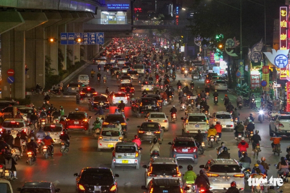6 Ha Noi Chieu Toi 25 Tet Duong Noi Thanh Un Tac Ben Xe Thong Thoang