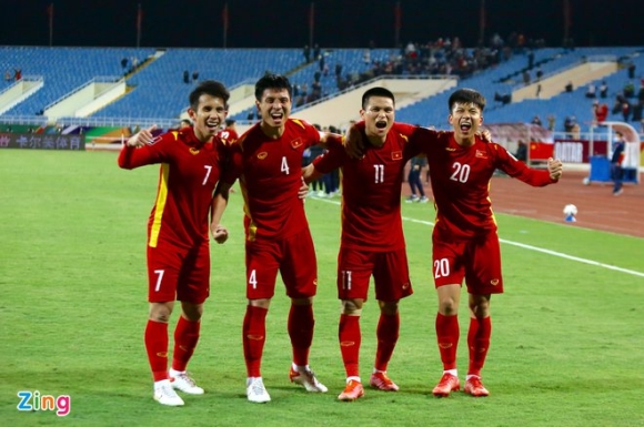 1 Viet Nam Choi Sang Ngay Mung 1 Tet Dai Thang Trung Quoc 3 1