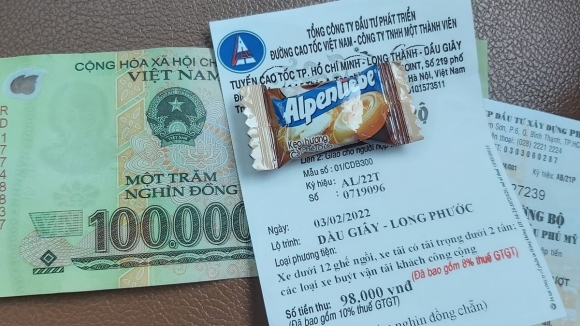 1 Tram Thu Phi Thoi Keo Thay Tien Le Vay Toi Tra Tien Phi Bang Keo Duoc Khong