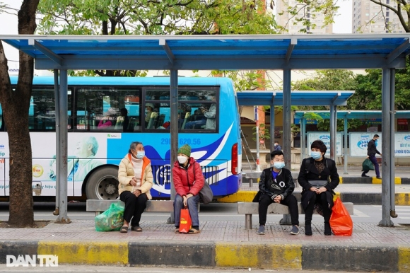 9 Nguoi Dan Linh Kinh Do Dac Tro Lai Thu Do Trong Chieu Mung 4 Tet