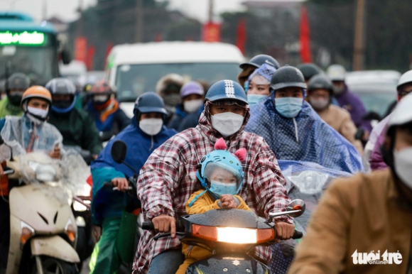 1 Nguoi Dan Doi Mua Ret Tro Lai Thu Do Chieu Mung 5 Tet