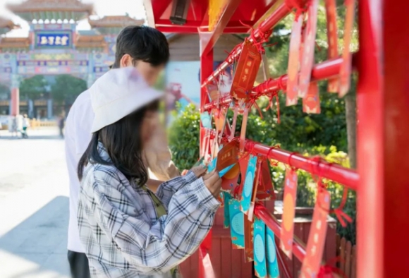 3 Nghi Tet 7 Ngay Co Gai Trung Quoc Phai Xem Mat 14 Nguoi