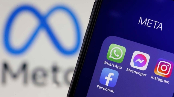 3 Sai Lam Nghiem Trong Cua Mark Zuckerberg Khi Choc Gian Chau Au Hang Loat Chinh Tri Gia Noi Gian Canh Bao Ve Mot Mat Mat Rat Lon Cho Facebook