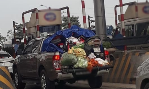 2 Sau Tet Moi Nguoi Vet Het Do Que Mang Len Thanh Pho