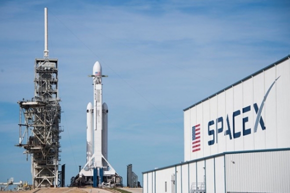 1 Spacex Mat Hang Chuc Ve Tinh Internet Toc Do Cao Do Bao Tu