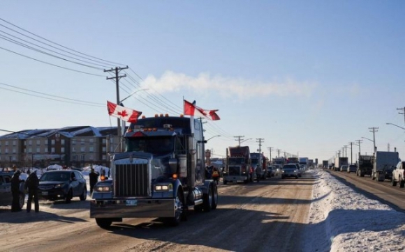 1 Bieu Tinh Doan Xe Tu Do Tu Canada Anh Huong Toi My Va Lan Toi Chau Au