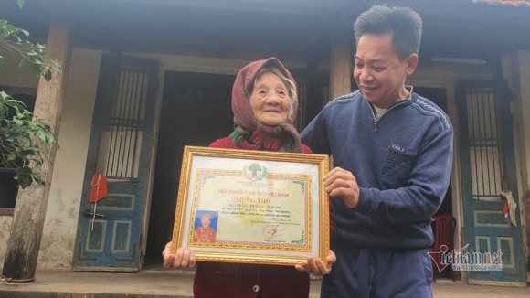 3 Cu Ba Hanh Phuc Nhat Viet Nam 108 Tuoi Co 114 Chau Chat