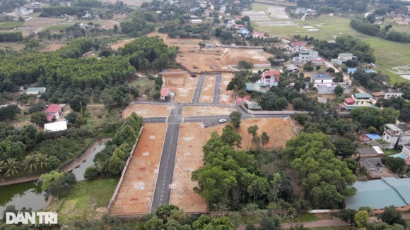 10 Can Canh Hang Loat Khu Dat Phan Lo Ban Nen Tien Ty Bo Hoang O Ven Do