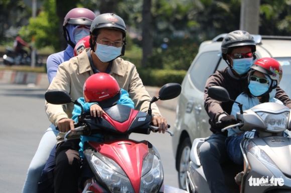 2 Mien Bac Ret Dam Mien Nam Nang Be Dau