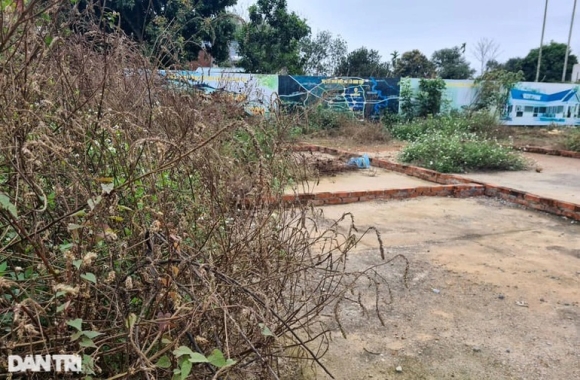 4 Can Canh Hang Loat Khu Dat Phan Lo Ban Nen Tien Ty Bo Hoang O Ven Do