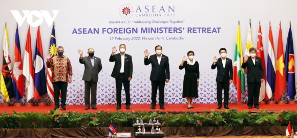 1 Asean Bay To Quan Ngai Truoc Dien Bien Phuc Tap Tai Bien Dong