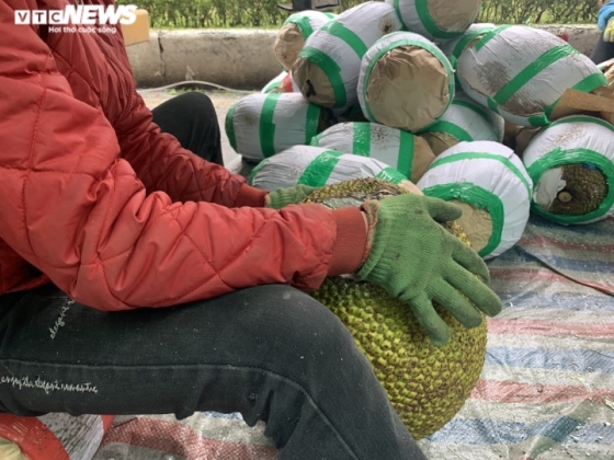 6 Nghe La Hai Ra Tien O Cua Khau Lang Son