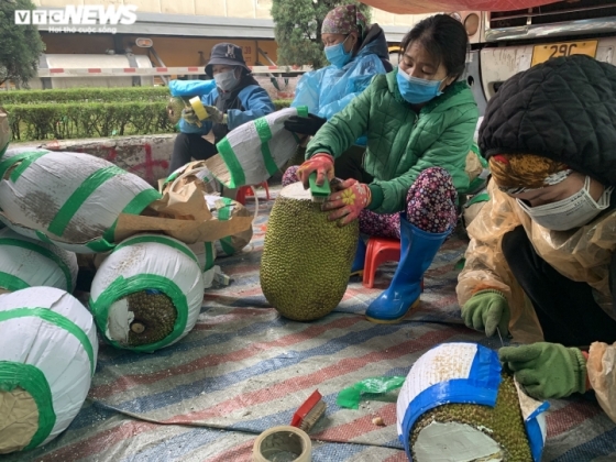 7 Nghe La Hai Ra Tien O Cua Khau Lang Son