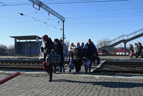 1 Don Hang Ngan Nguoi So Tan Tu Donbass Vung Rostov O Nga Tuyen Bo Tinh Trang Khan Cap
