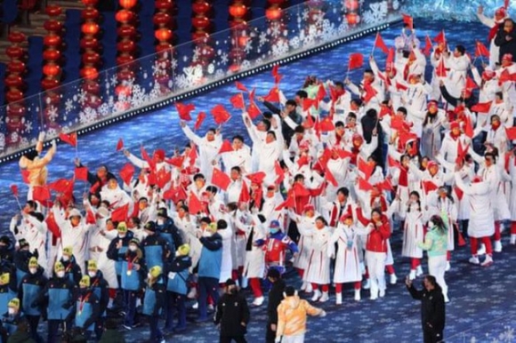 11 Ruc Ro Sac Mau Tai Le Be Mac The Van Hoi Mua Dong Bac Kinh 2022