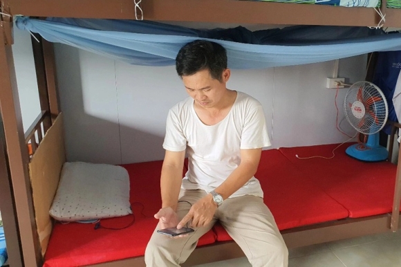 2 Cong Nhan Can Tien An Mi Goi Song Qua Ngay Mong Goi Ho Tro 6600 Ty Dong