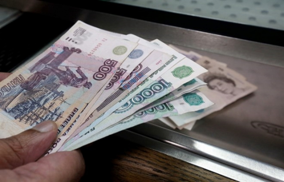 1 Dong Ruble Cua Nga Giam Xuong Muc Thap Nhat Ke Tu Dau Nam 2016