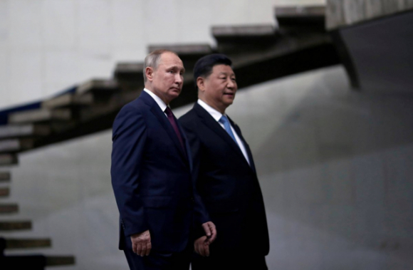 3 Ukraine Bi Bo Lai Mot Minh Truoc Nga