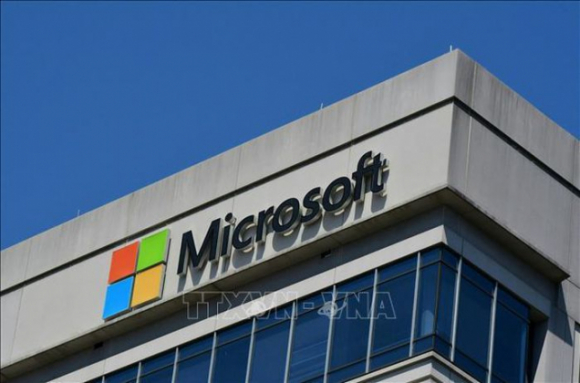 1 Microsoft Ngung Ban San Pham Va Dich Vu Tai Nga