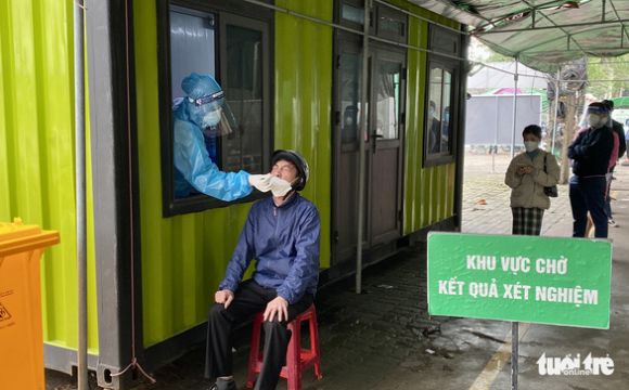 1 Tp Vinh Yeu Cau Ngung Xet Nghiem Nhanh Covid 19 Co Thu Phi