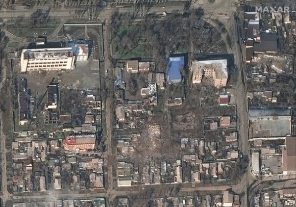 3 Vu Nem Bom Benh Vien San Nhi O Mariupol Ukraine Va Nga Noi Gi