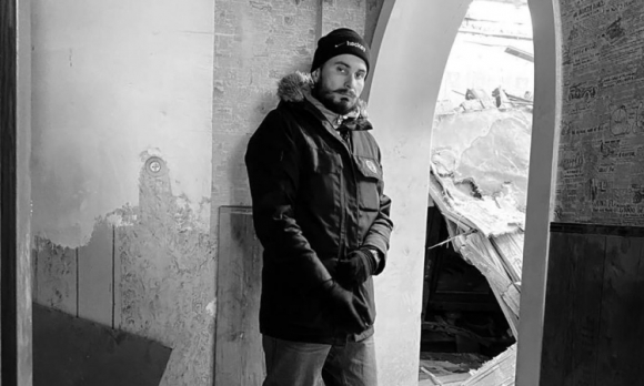 1 Hanh Trinh Roi Khoi Chao Lua Mariupol