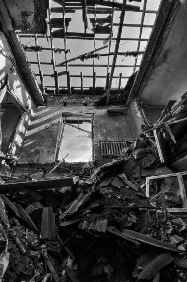 3 Hanh Trinh Roi Khoi Chao Lua Mariupol