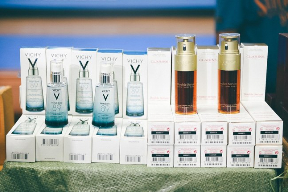 1 Tin Chan Dong Voi Cac Tin Do Skincare Thu Giu Kho Hang My Pham Gia Tri Gia 48 Ti Dong