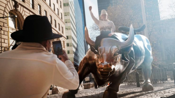 1 So Trieu Phu My Tang 10 Bat Chap Dich Covid 19