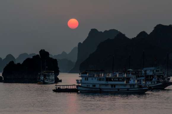 1 Vinh Ha Long La Noi Phai Den Mot Lan Trong Doi