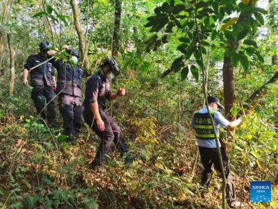 3 Vu May Bay Cho 132 Nguoi Bi Roi Trung Quoc Tap Trung Nguon Luc Cuu Ho Chua Tim Thay Nan Nhan