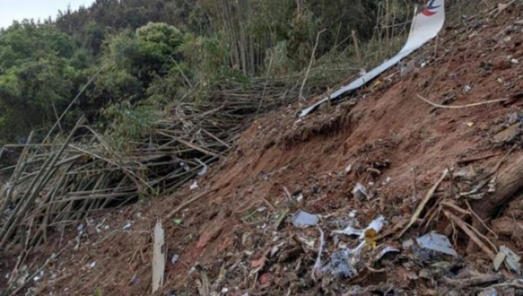 1 Doan Ghi Am 74 Giay Tiet Lo Loat Cuoc Goi Toi May Bay Roi O Trung Quoc