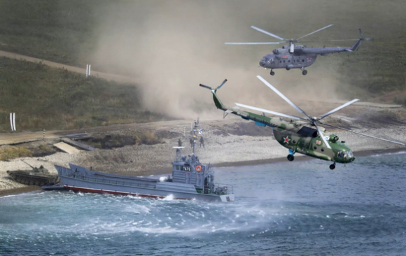 1 Nga Tap Tran Tren Cac Dao Tranh Chap Voi Nhat